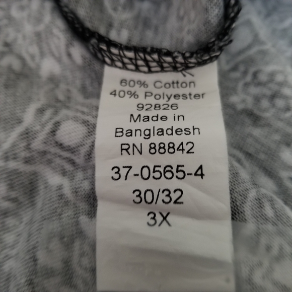 Women Within Size 3x Black And White V Neck Top Cotton/Polyester RN 88842 - Picture 3 of 7